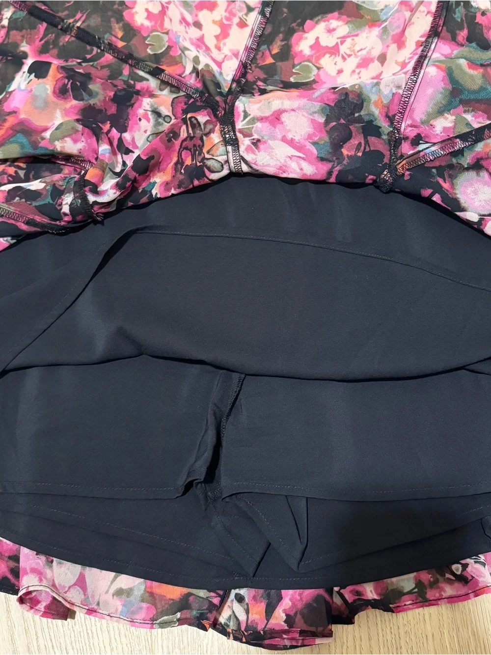 Abercrombie Women's High Rise Flowy Godet Mini Skirt in Pink Floral XXS